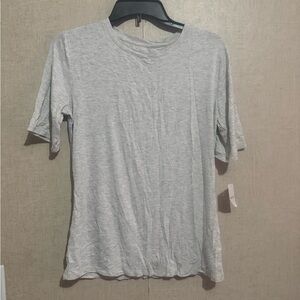 Nine West women’s soft spun 1/2 sleeve shirt